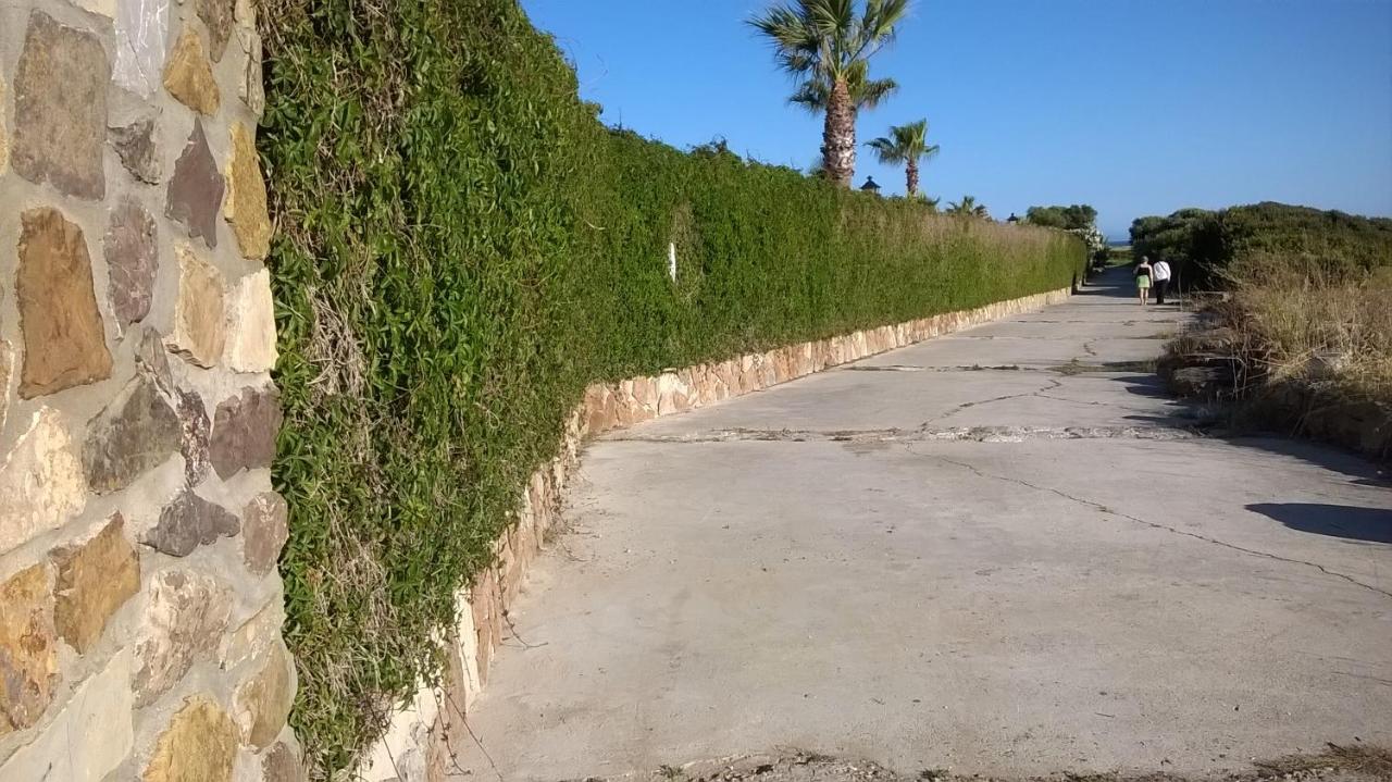 Atlanterra Bajo. Salida Directa. Urbanizacion De Lujo. Piscinas Canchas Padel. Wifi Y A/a Zahara de los Atunes