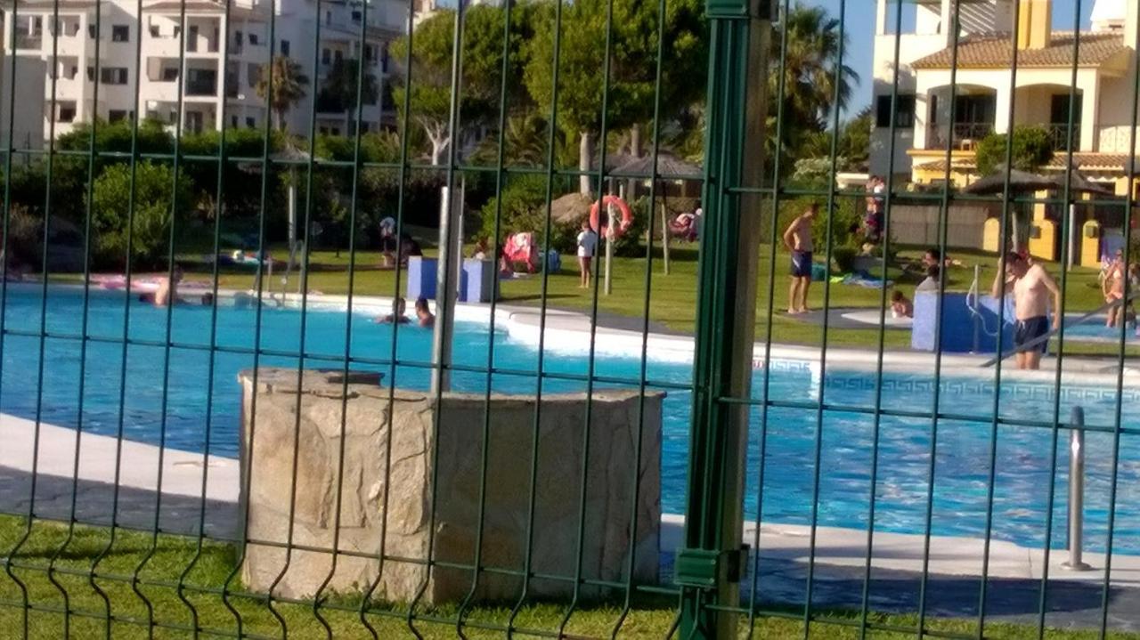 Atlanterra Bajo. Salida Directa. Urbanizacion De Lujo. Piscinas Canchas Padel. Wifi Y A/a Apartment