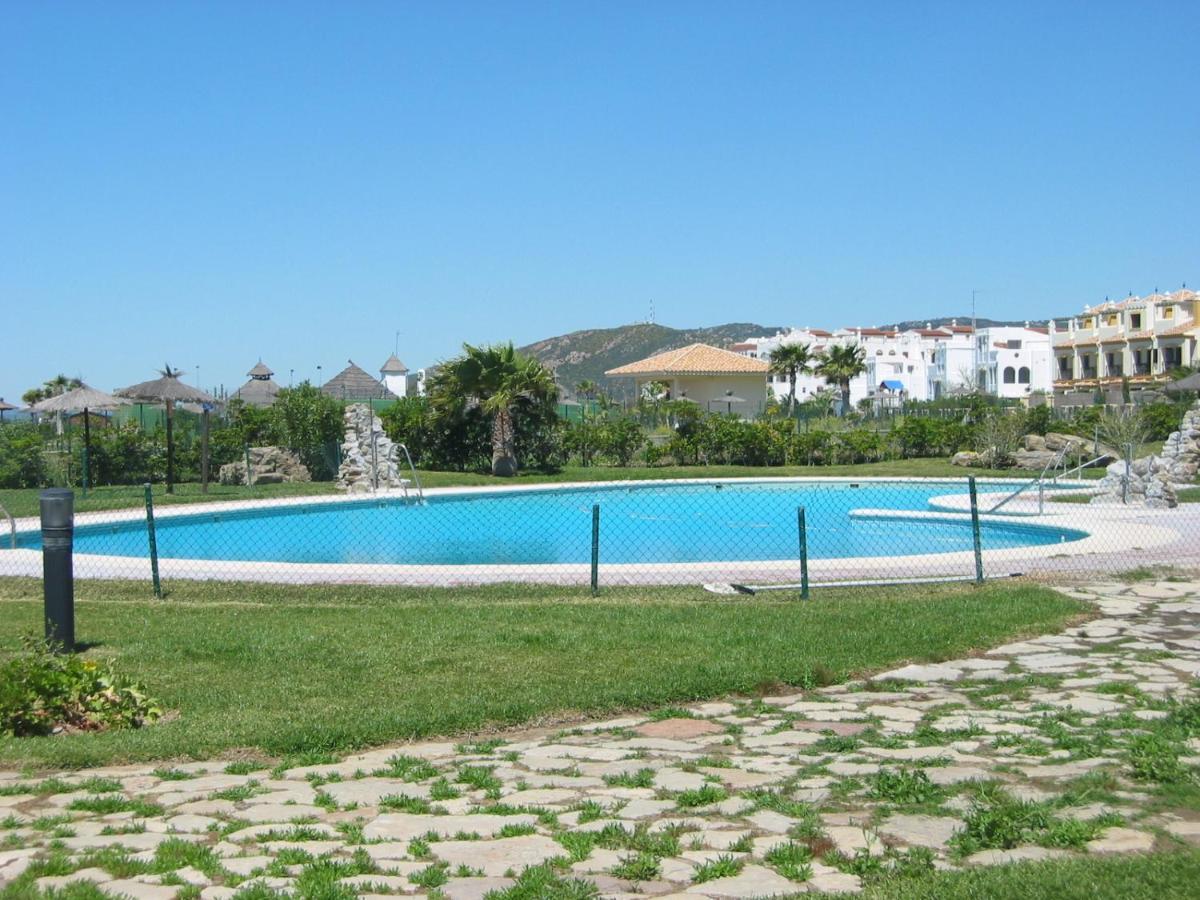 Apartamento Atlanterra Bajo. Salida Directa. Urbanización De Lujo. Piscinas Canchas Pádel. Wifi Y A/a *