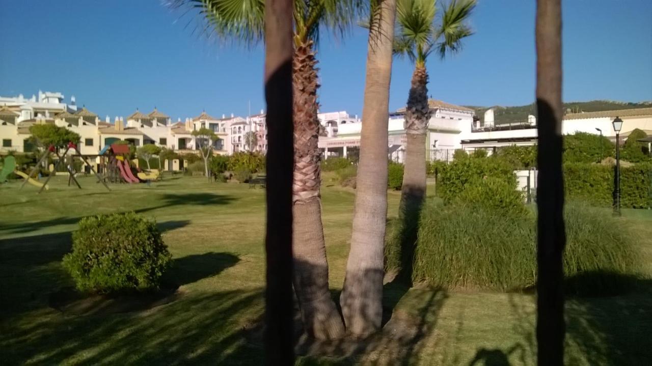 Atlanterra Bajo. Salida Directa. Urbanización De Lujo. Piscinas Canchas Pádel. Wifi Y A/a * Zahara de los Atunes