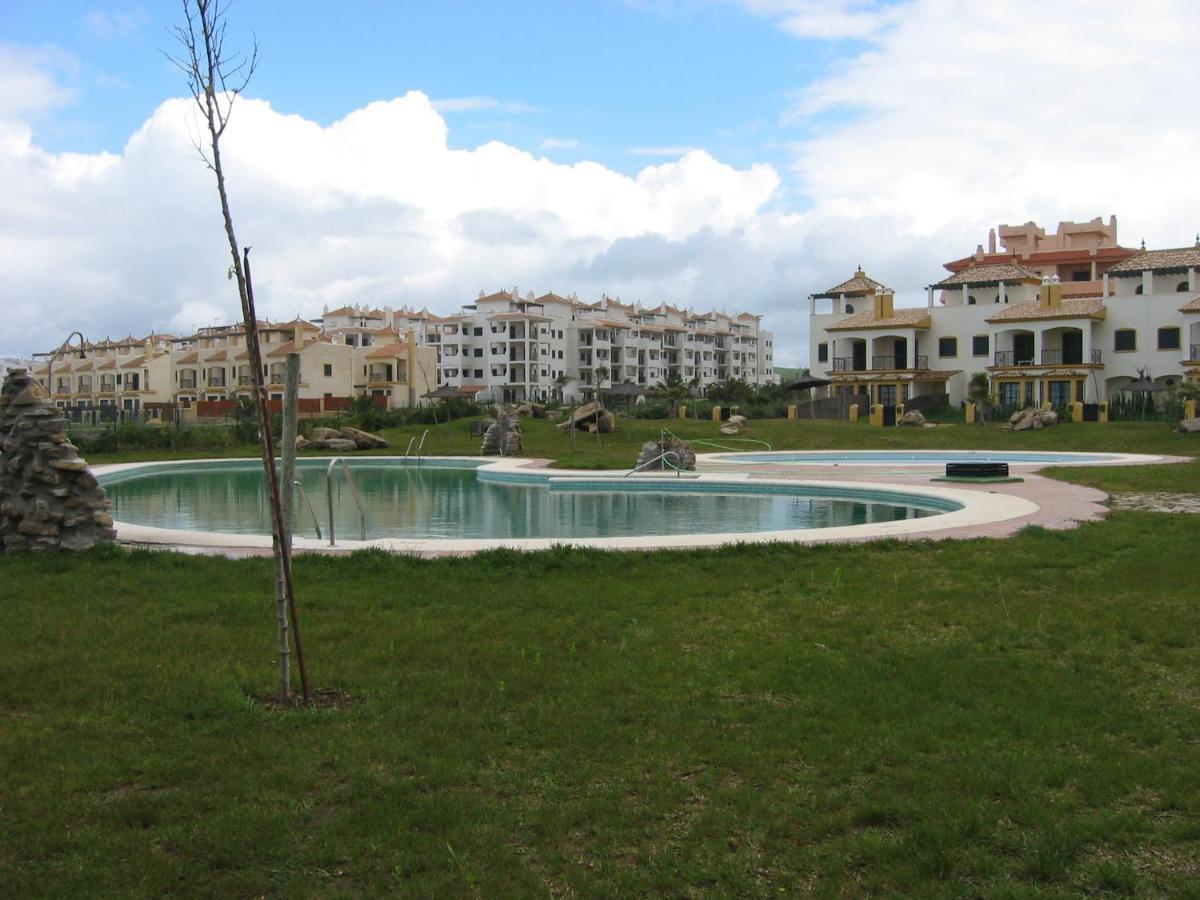 Atlanterra Bajo. Salida Directa. Urbanización De Lujo. Piscinas Canchas Pádel. Wifi Y A/a * Zahara de los Atunes
